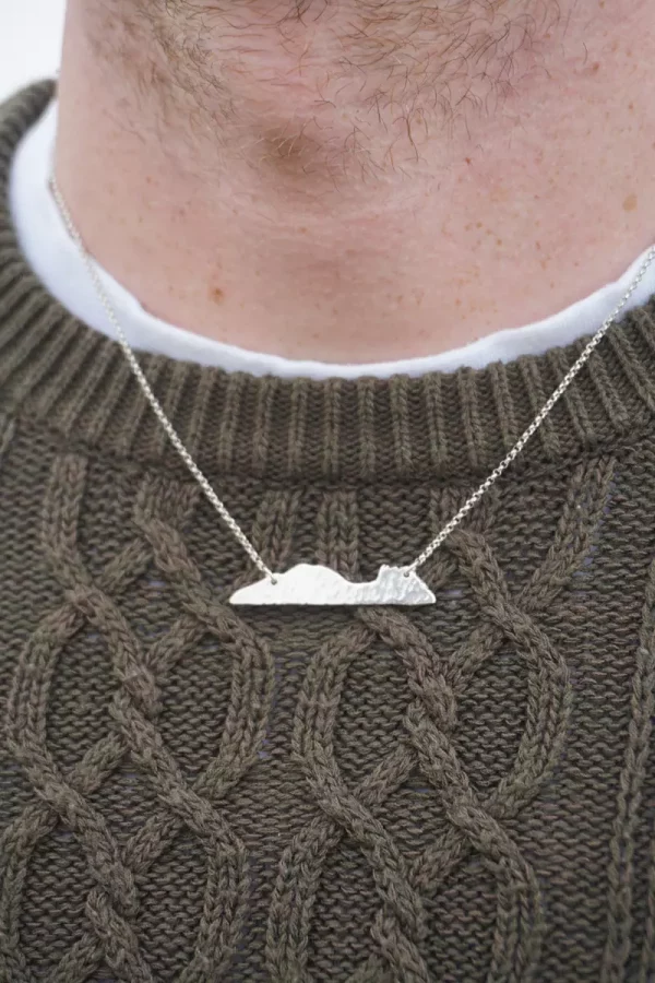 Sleeping Giant / Inis Tuaisceart (Silver) by Dingle Goldsmiths