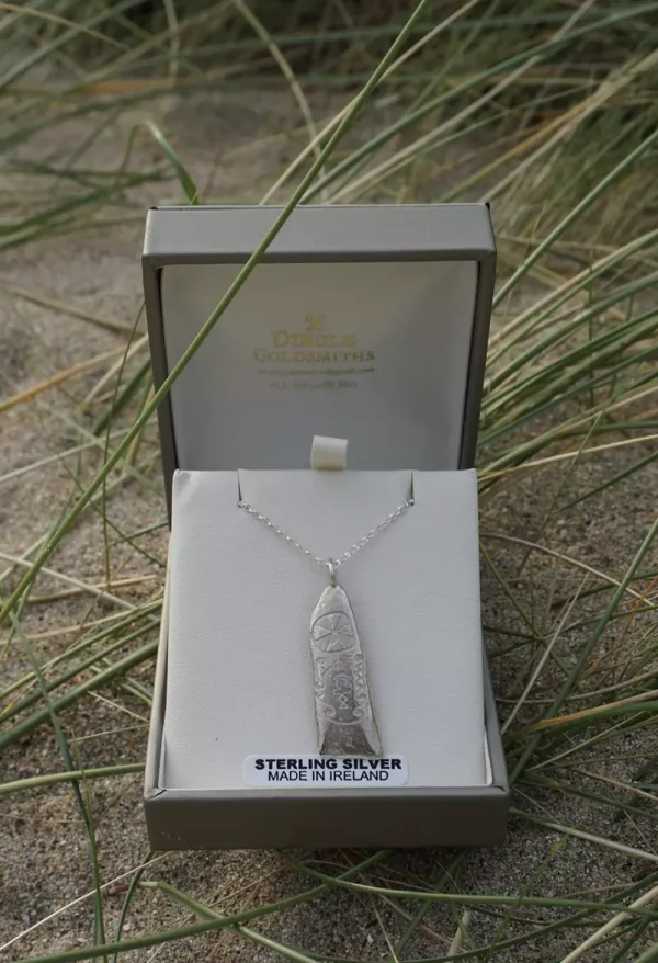 Cashel Murphy Ogham stone pendant (Silver)